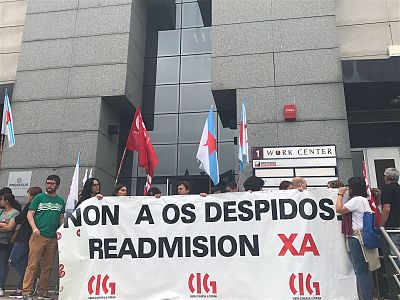 17-07-06 ProtestaDespidosDXCCorunha04.jpeg